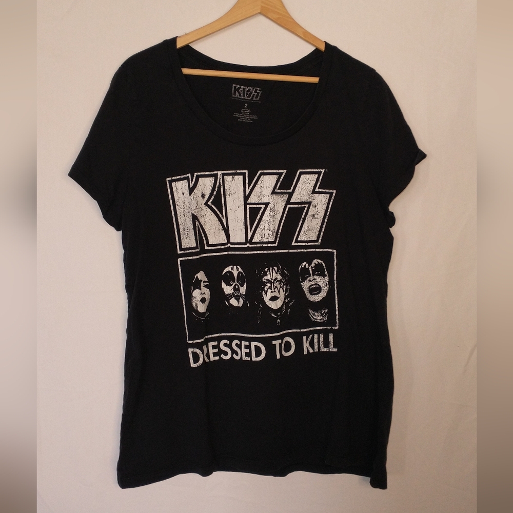 Kiss Black Graphic 'Dressed to Kill' Band Tee Size 2 Or Large